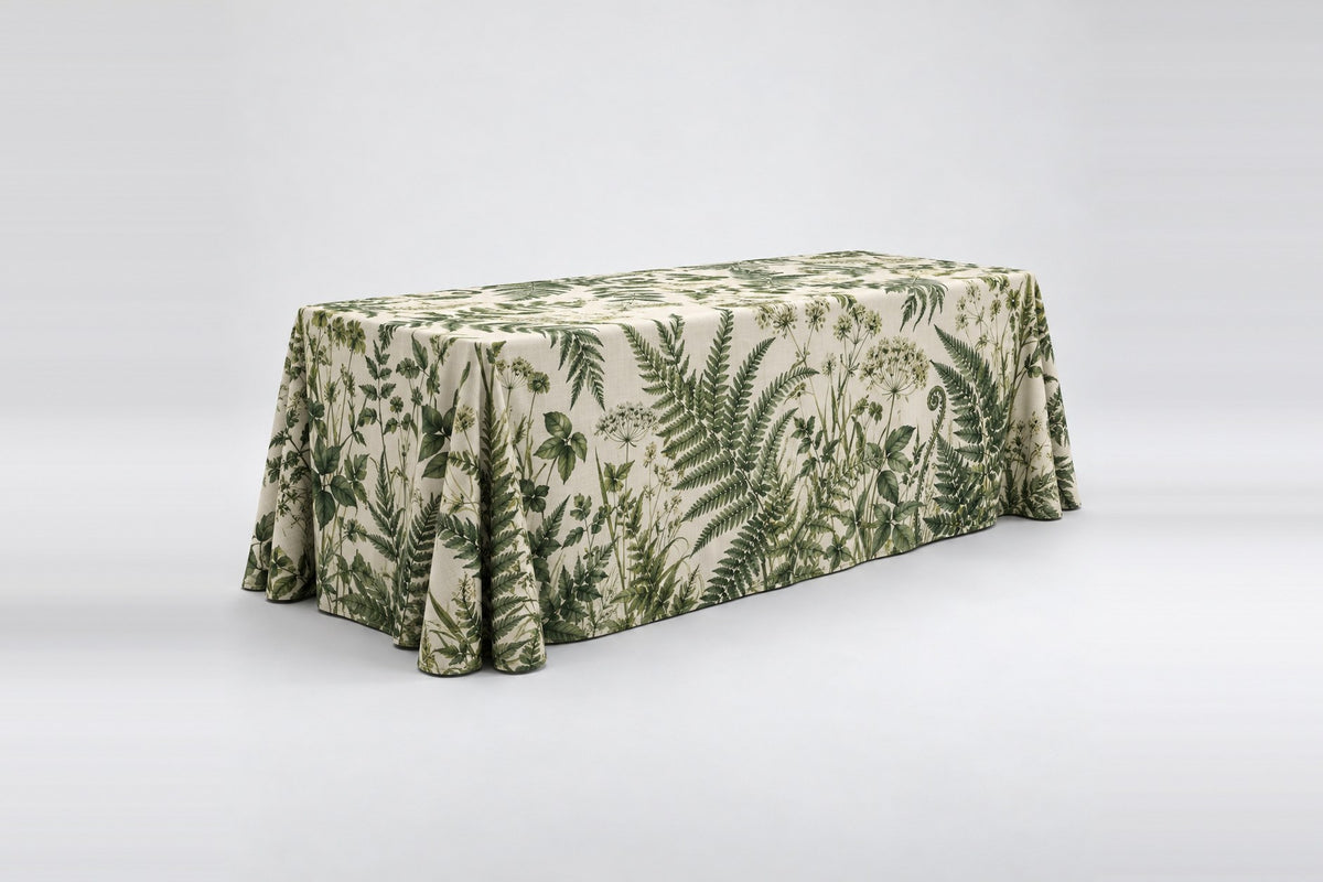 Regular 4-sided table cover with an all-over print
